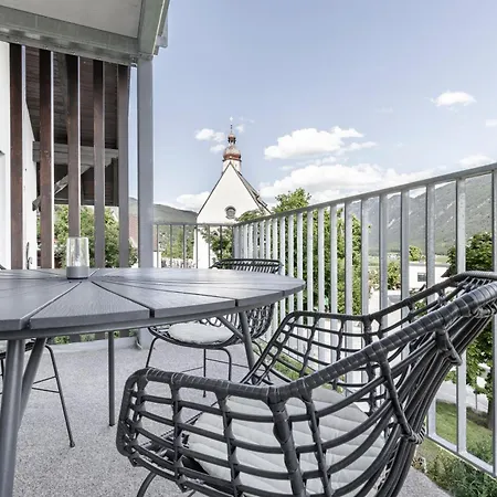 Kiechls Homebase - Adults Only *